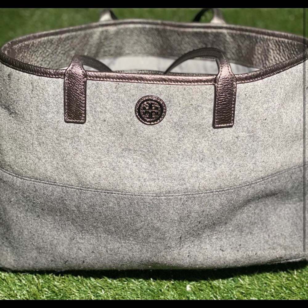 TORY BURCH Two Tone Gray Shopper Tote Bag